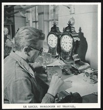 1951 -- SWITZERLAND LE LOCLE HORLOGER AU TRAVAIL 3R696