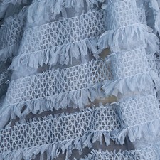 Robe En Dentelle À Franges En