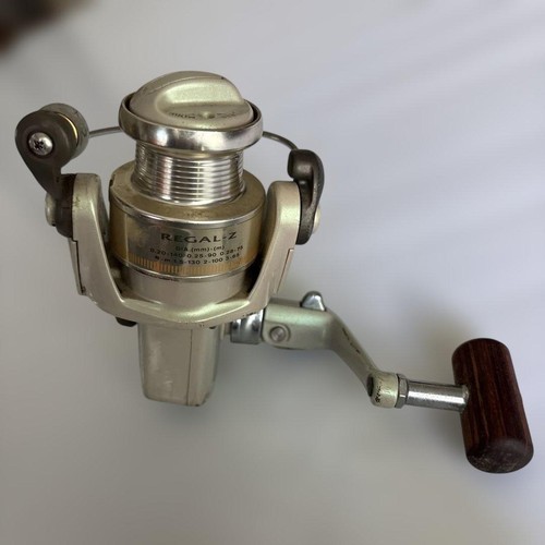 Moulinet toupie daiwa regal - toupie,