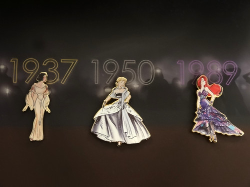 Set pins disney designer - 3,