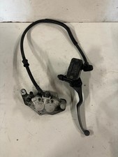 Maitre cylindre et étrier de