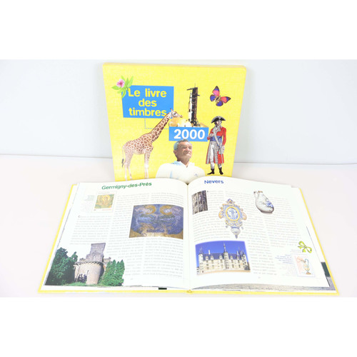 Livre des timbres france - le,