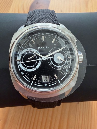 Makina uriel vii - makina, watch