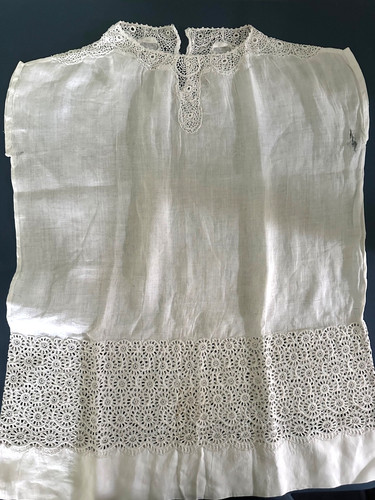 Ancienne robe enfant linon