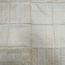 Foulard Louis Vuitton en soie