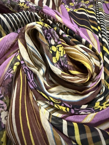 Tissu froissé élégant