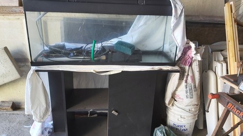 Aquarium complet avec - avec, meuble