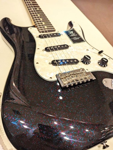 Fender 70th anv - fender, strat