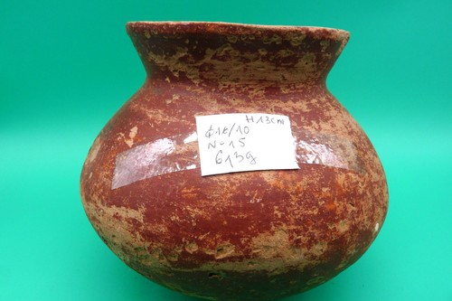 Ancienne poterie africaine - , en