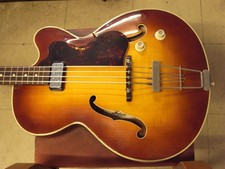Hofner 500/3 Senator Bass