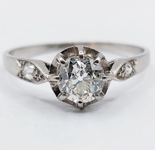 Bague solitaire art deco