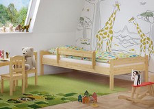 Lit simple en bois massif pin