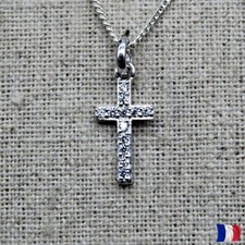 Pendentif Croix Catholique