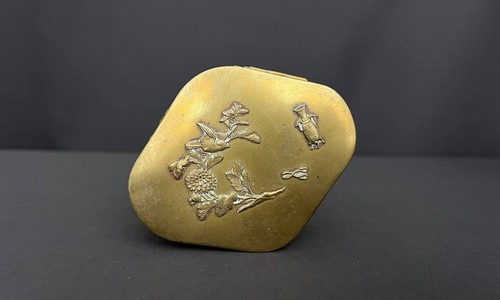Japanese floral and animal - floral,