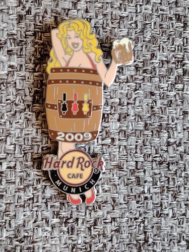 Pin girl hard rock - girl, cafe/