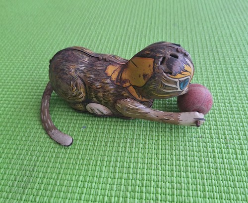 Jouet ancien chat - jouet,