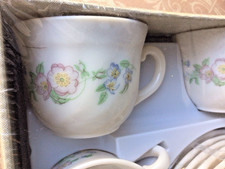 6 Tasses expresso Arcopal vintage NEUVES décor petites fleurs rose et bleu 9cl