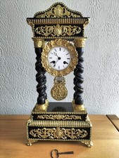 PENDULE PORTIQUE (Horloge) à