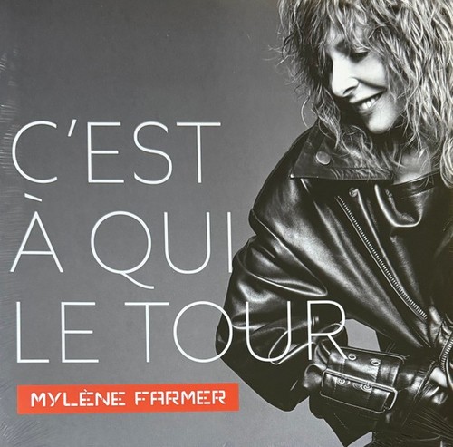 Mylene farmer est - qui, le
