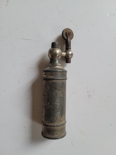 Ancien briquet amadou - ancien, a