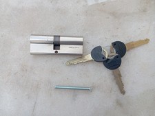 NEUF CYLINDRE DE SECURITE DE