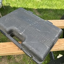 Hitachi DS 12DVF3 Drill W/ 2 Batteries Charger Case Flashlight Works as should