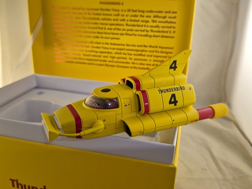 Corgi crg cc01401 - corgi, thunderbirds