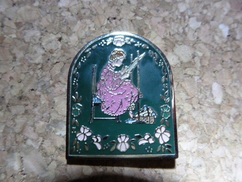 Pin broderie brodeuse - pin,