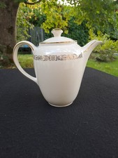 Villeroy & Boch Mettlach Théière Art Déco Dorée n°9001 – Saar Economic Union 