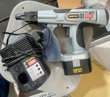 Senco Dura Spin 14.4 V Auto Feed with Battery & Charger