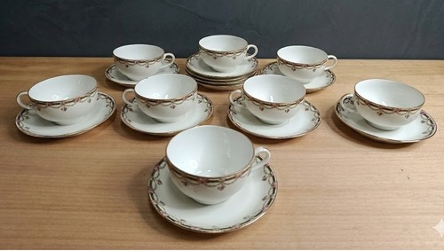 Service thé porcelaine de - à,