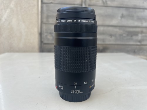 Canon 75 30 0mm f - ---canon, 75/30