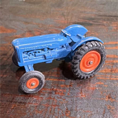 Lesney england fordson major - england,