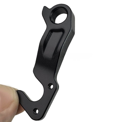 Cintre dérailleur arrière