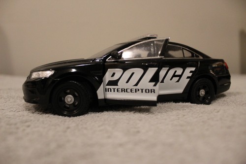 Ford police interceptor - ford, 1/24