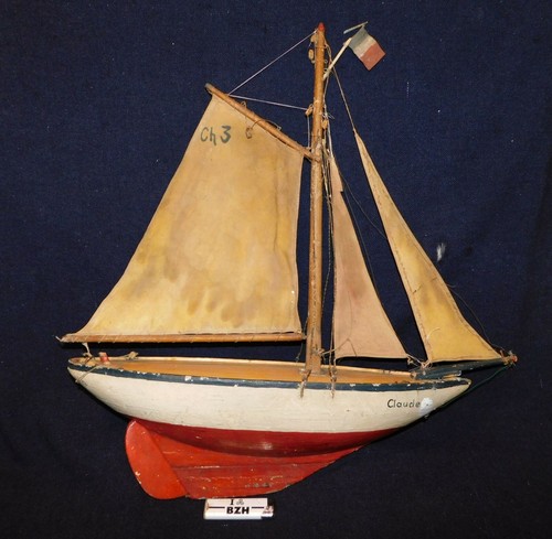 Joli tres ancien - tres, voilier