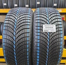 D'OCCASION : 2 PNEUS 4 SAISONS