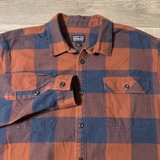 Patagonia Midweight Fjord Flannel Shirt, Organic Cotton, Red/Navy, Size Large