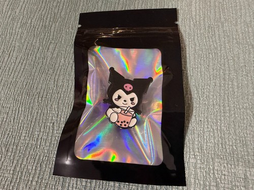 Pin pins manga - pin's, hello