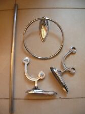 Lot de porte serviettes de