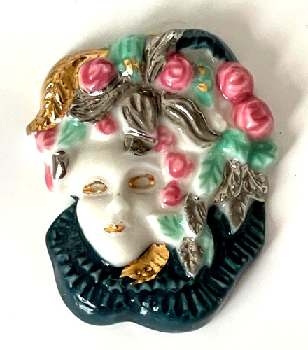 Magnifique fève masque - fève,