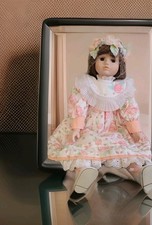 Poupée vintage Mundia 52 cm