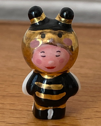 Fève petit abeille - petit, noir