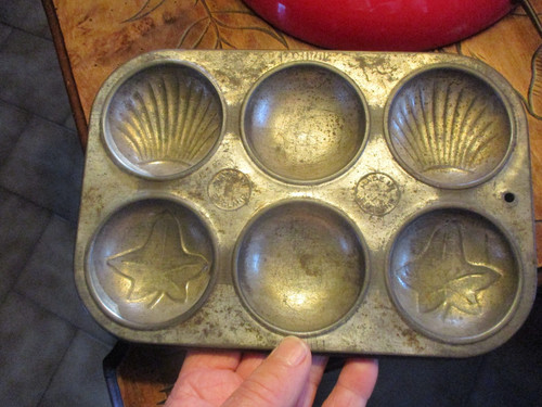 Ancien moule gâteau - ancien,