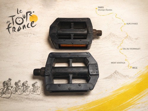 Paires pédales g - de,