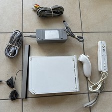 Console Nintendo Wii Blanche +