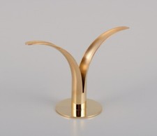 Ivar Ålenius Björk. Bougeoir Liljan en laiton. Design suédois. 21st C