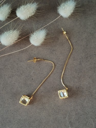 Boucles oreilles pendantes - boucles, d'oreilles