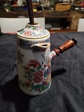 Belle Et Rare Chocolatiere