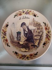 ASSIETTE MURALE OU A POSER/